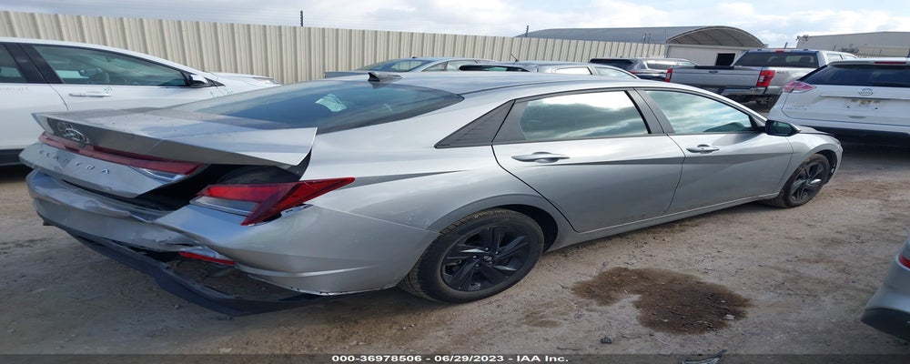5NPLM4AG3PH104760 2023 HYUNDAI ELANTRA photo no. 4