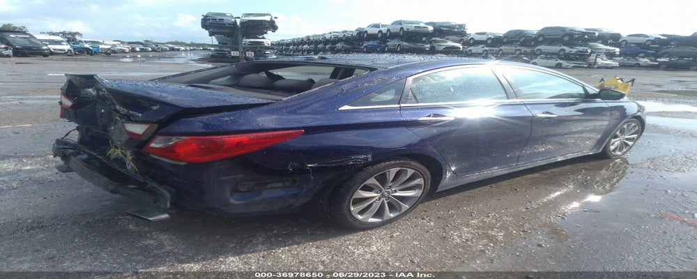 5NPEC4AC2DH523526 2013 HYUNDAI SONATA photo no. 4