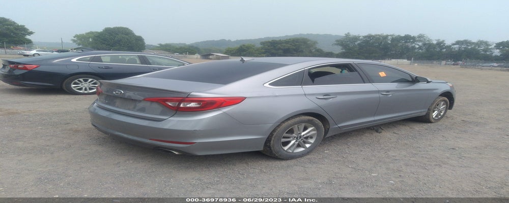 5NPE24AF1HH456436 2017 HYUNDAI SONATA photo no. 4