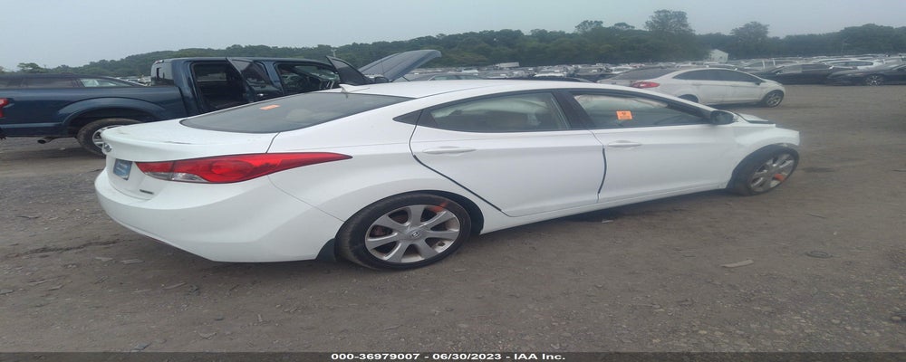 5NPDH4AE6DH426246 2013 HYUNDAI ELANTRA photo no. 4