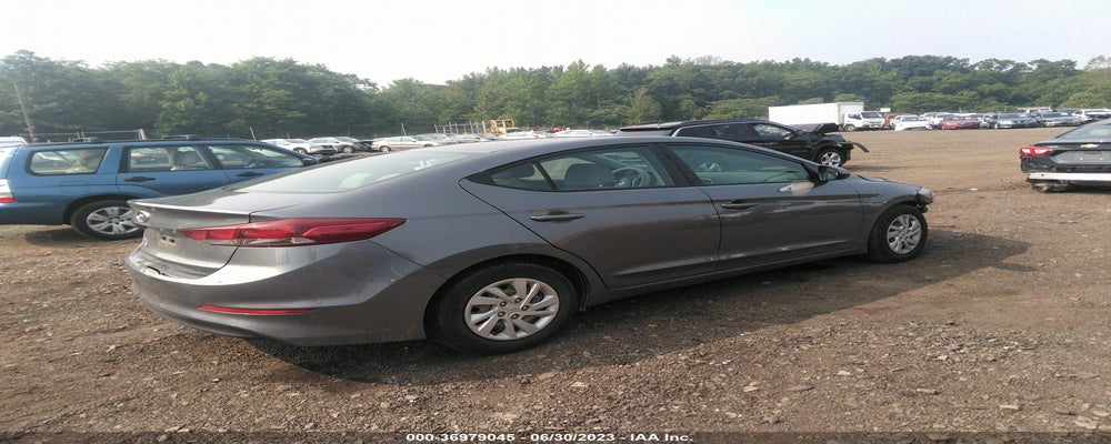5NPD74LF2JH271375 2018 HYUNDAI ELANTRA photo no. 4
