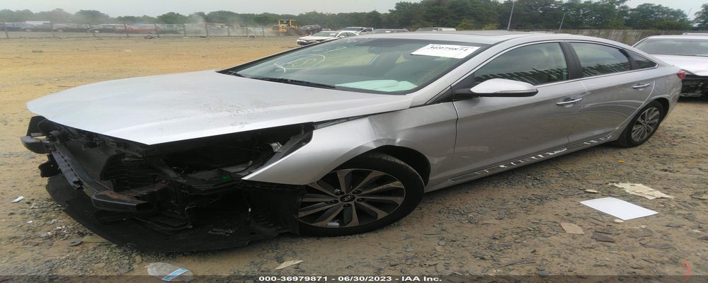 5NPE34AFXHH546665 2017 HYUNDAI SONATA photo no. 2