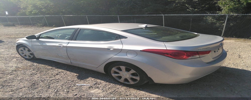 KMHDH4AE6BU127189 2011 HYUNDAI ELANTRA photo no. 3