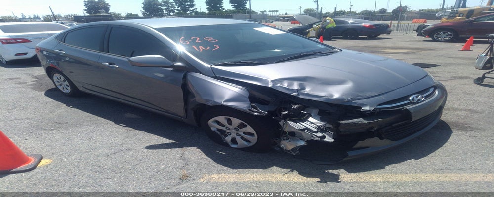 KMHCT4AE6FU802751 2015 HYUNDAI ACCENT photo no. 3