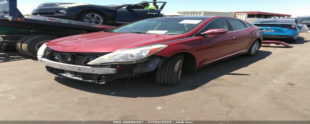 KMHFH4JG0DA230641 2013 HYUNDAI AZERA photo no. 2