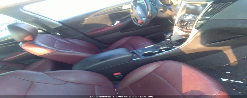 5NPEC4AC2BH211588 2011 HYUNDAI SONATA photo no. 5