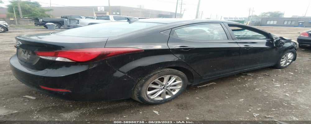 KMHDH4AE5FU302876 2015 HYUNDAI ELANTRA photo no. 4