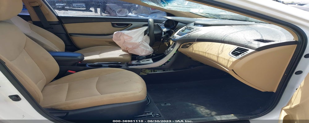 5NPDH4AE8DH156775 2013 HYUNDAI ELANTRA photo no. 5
