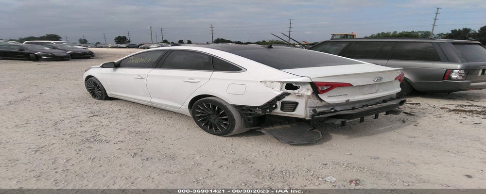 5NPE24AF0GH417044 2016 HYUNDAI SONATA photo no. 3