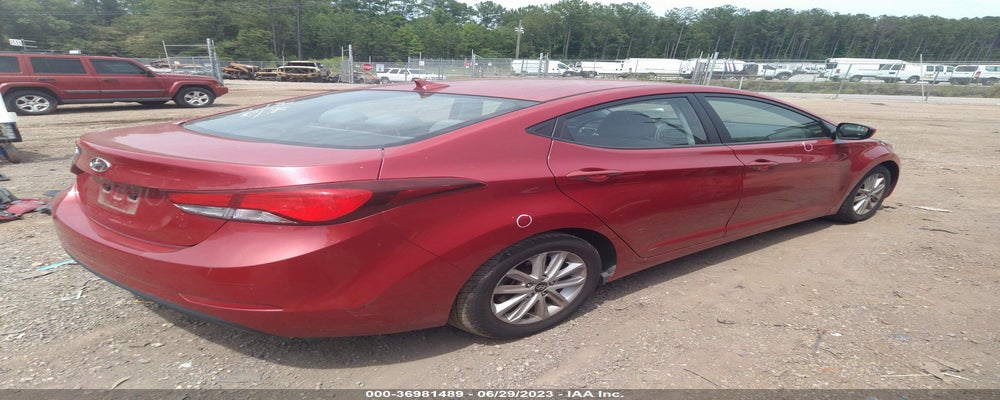 KMHDH4AEXFU279210 2015 HYUNDAI ELANTRA photo no. 4