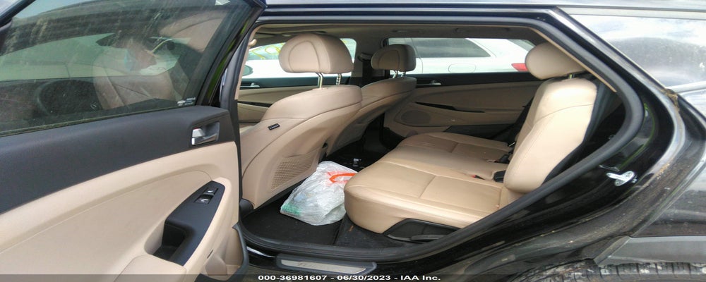 KM8J3CA26HU406636 2017 HYUNDAI TUCSON photo no. 8