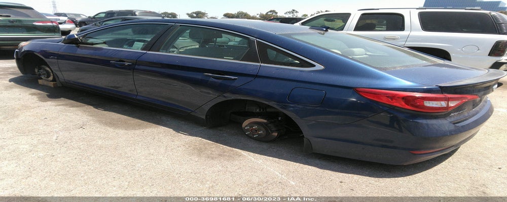 5NPE24AF9FH178379 2015 HYUNDAI SONATA photo no. 3