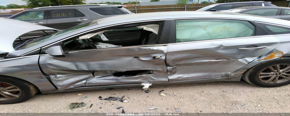5NPE24AF0HH543745 2017 HYUNDAI SONATA photo no. 6