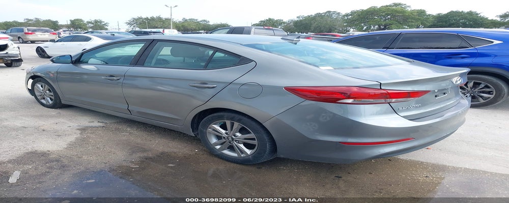 KMHD84LF1HU210625 2017 HYUNDAI ELANTRA photo no. 3