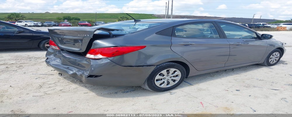 KMHCT4AE9GU009154 2016 HYUNDAI ACCENT photo no. 4