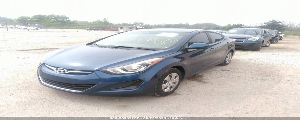 KMHDH4AE1GU555842 2016 HYUNDAI ELANTRA photo no. 2