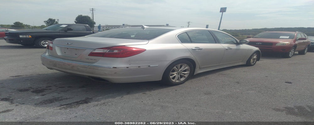 KMHGC4DD4CU178724 2012 HYUNDAI GENESIS photo no. 4
