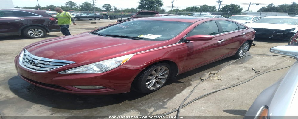 5NPEC4ACXDH609098 2013 HYUNDAI SONATA photo no. 2