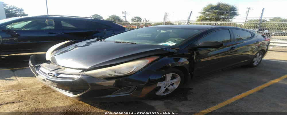 5NPDH4AE1BH031257 2011 HYUNDAI ELANTRA photo no. 2
