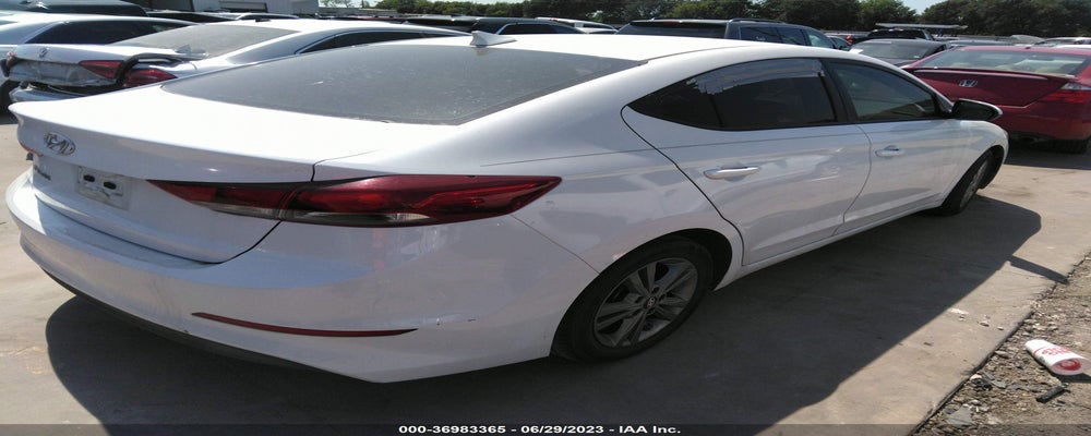 5NPD84LF3JH241640 2018 HYUNDAI ELANTRA photo no. 4