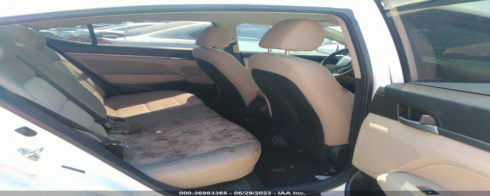 5NPD84LF3JH241640 2018 HYUNDAI ELANTRA photo no. 8
