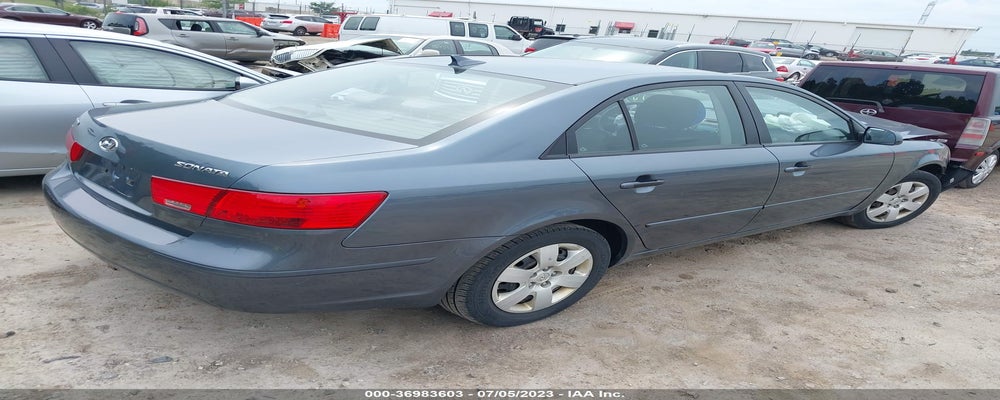 5NPET4AC2AH630281 2010 HYUNDAI SONATA photo no. 4