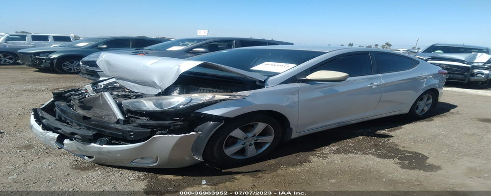 KMHDH4AE3DU669689 2013 HYUNDAI ELANTRA photo no. 2