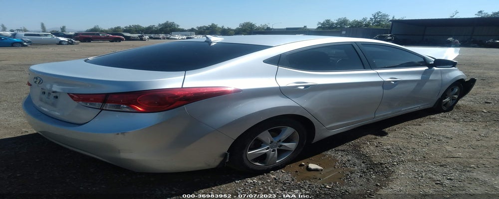 KMHDH4AE3DU669689 2013 HYUNDAI ELANTRA photo no. 4