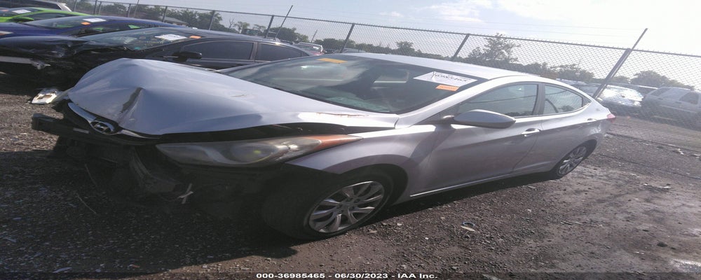 5NPDH4AE3BH007221 2011 HYUNDAI ELANTRA photo no. 2