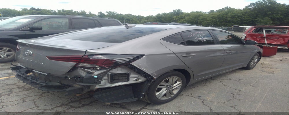 KMHD84LF2LU062042 2020 HYUNDAI ELANTRA photo no. 4