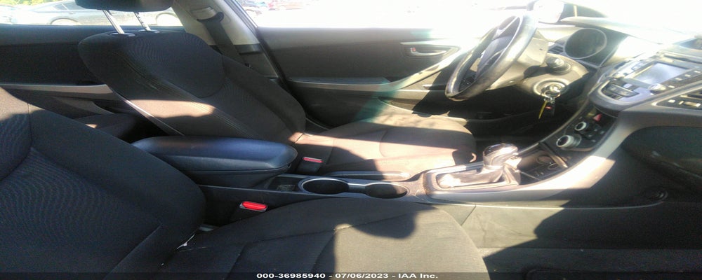 KMHDH4AE1FU433318 2015 HYUNDAI ELANTRA photo no. 5