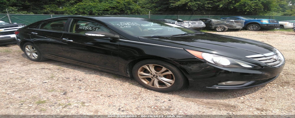 5NPEC4AC6DH554181 2013 HYUNDAI SONATA photo no. 2