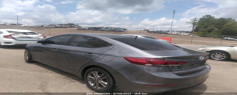 5NPD84LF1JH321826 2018 HYUNDAI ELANTRA photo no. 3