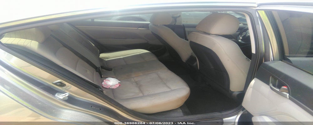 5NPD84LF1JH321826 2018 HYUNDAI ELANTRA photo no. 8