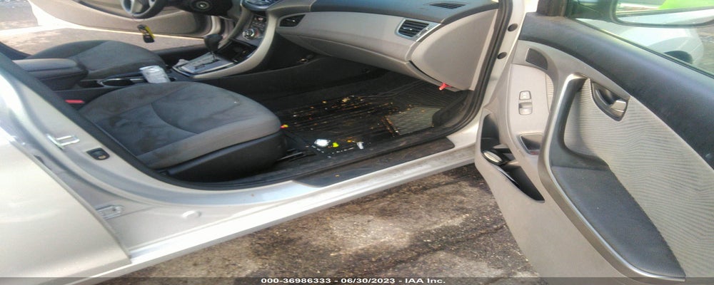KMHDH4AE0DU763688 2013 HYUNDAI ELANTRA photo no. 5