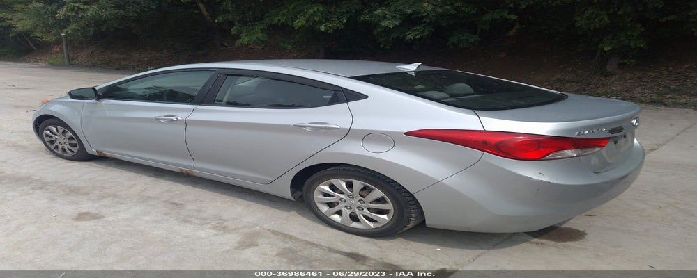 5NPDH4AE8BH058262 2011 HYUNDAI ELANTRA photo no. 3