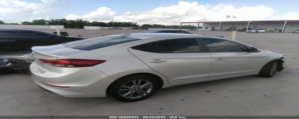 5NPD84LF6HH019149 2017 HYUNDAI ELANTRA photo no. 4