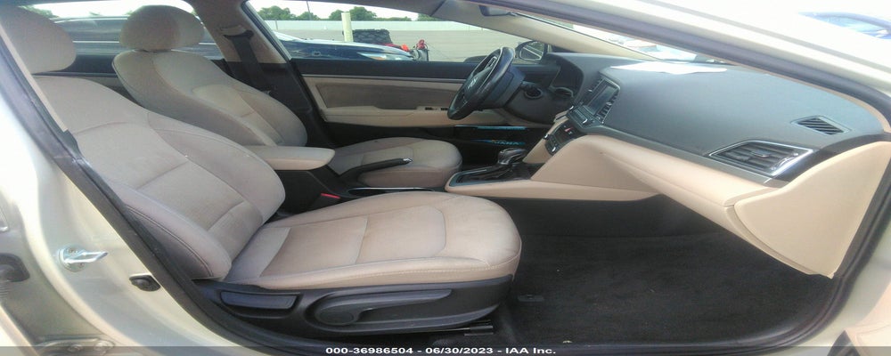 5NPD84LF6HH019149 2017 HYUNDAI ELANTRA photo no. 5