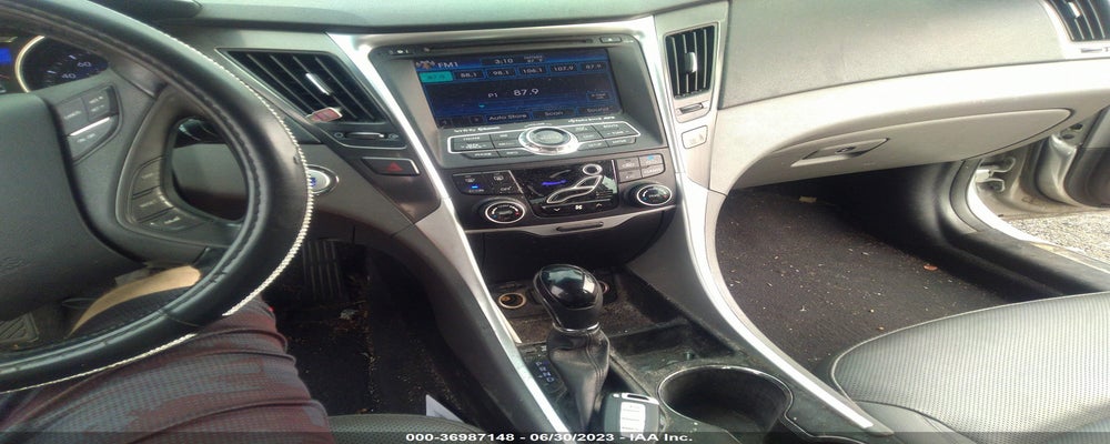 KMHEC4A47FA130250 2015 HYUNDAI SONATA photo no. 11