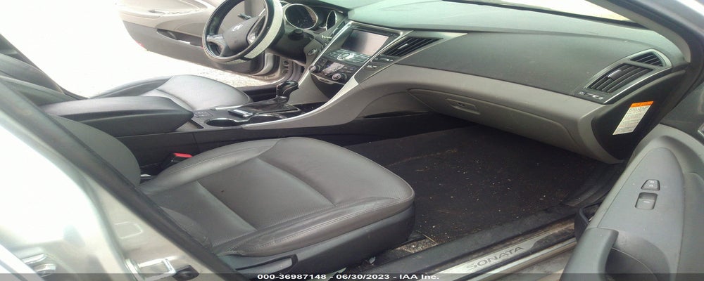 KMHEC4A47FA130250 2015 HYUNDAI SONATA photo no. 5