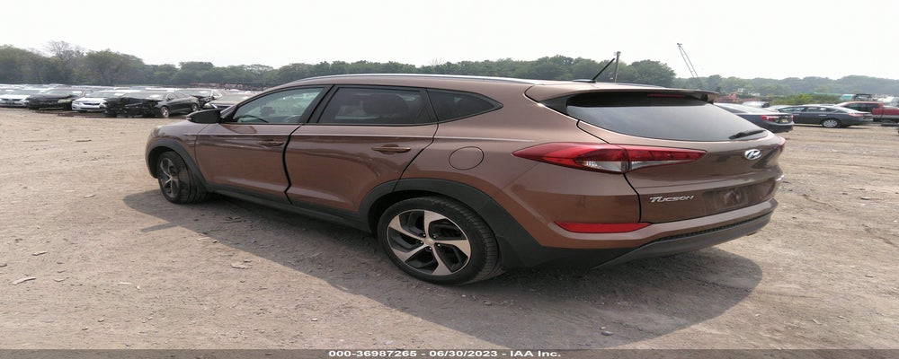 KM8J33A20GU076166 2016 HYUNDAI TUCSON photo no. 3