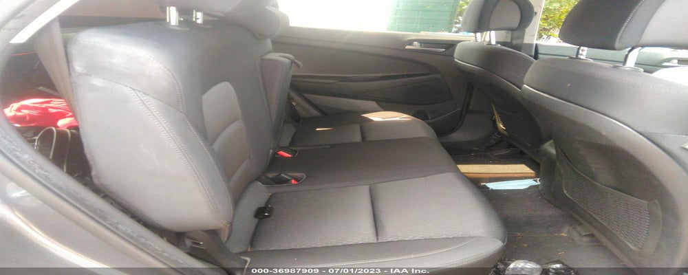 KM8J3CA41HU574220 2017 HYUNDAI TUCSON photo no. 8
