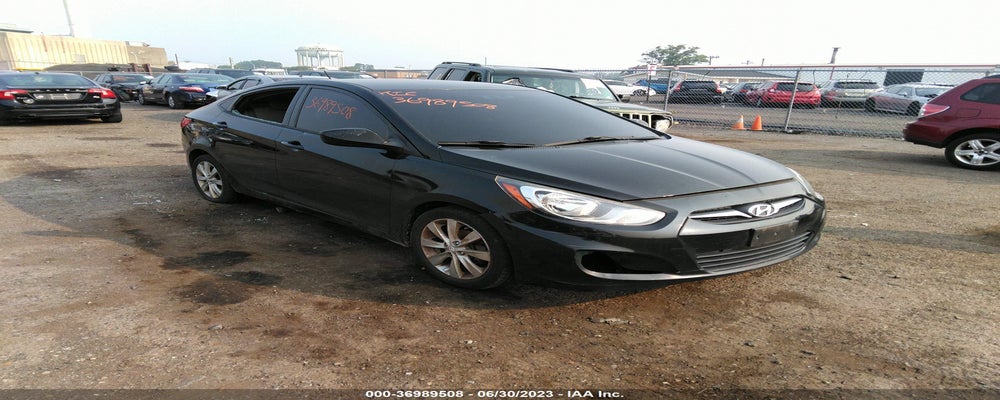 KMHCU4AE5CU039145 2012 HYUNDAI ACCENT photo no. 2