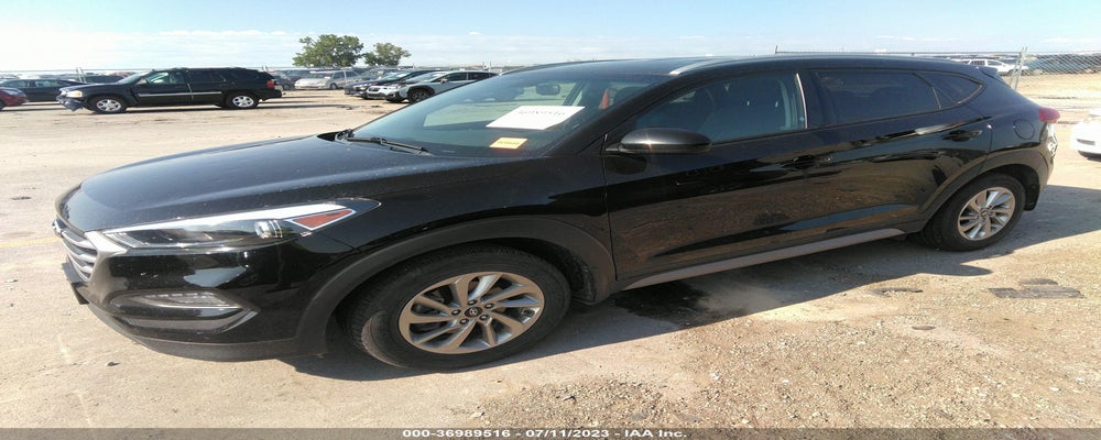 KM8J3CA47JU733098 2018 HYUNDAI TUCSON photo no. 2
