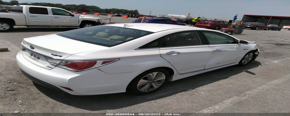 KMHEC4A49DA072025 2013 HYUNDAI SONATA HYBRID photo no. 4