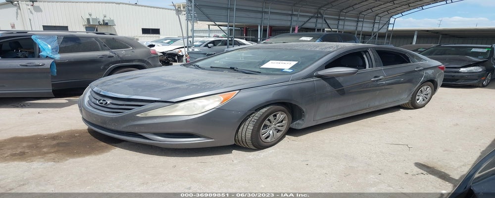 5NPEB4AC4BH047912 2011 HYUNDAI SONATA photo no. 2