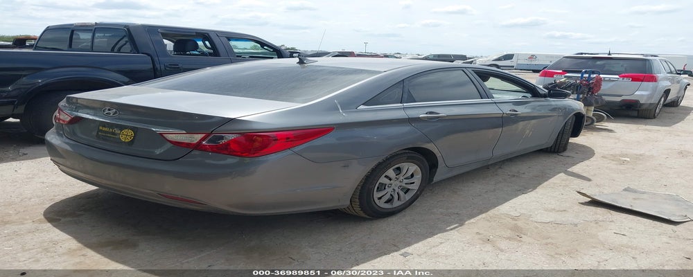 5NPEB4AC4BH047912 2011 HYUNDAI SONATA photo no. 4