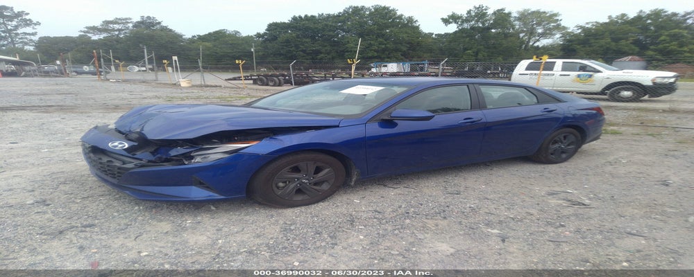 KMHLM4AG3NU323961 2022 HYUNDAI ELANTRA photo no. 2
