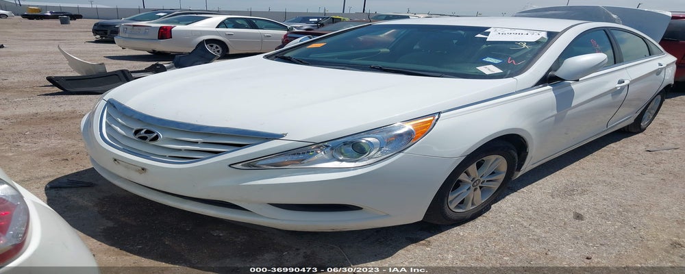 5NPEB4AC2DH712065 2013 HYUNDAI SONATA photo no. 2