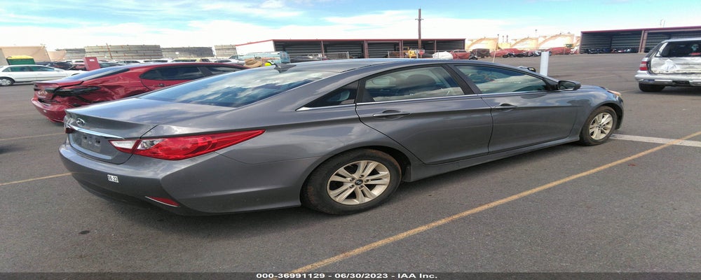 5NPEB4AC6EH852461 2014 HYUNDAI SONATA photo no. 4